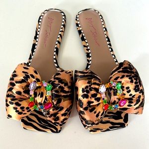 Betsey Johnson sandals, new,